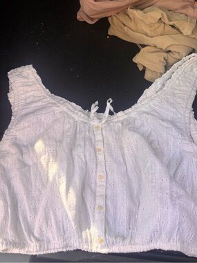 American eagle white crop top